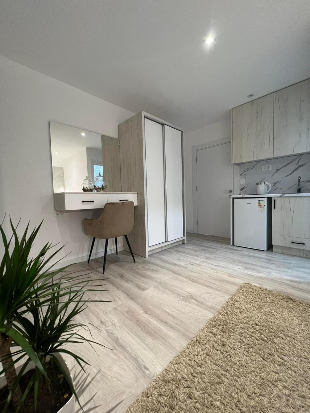 Apartments Hillside Ulcinj Ngoại thất bức ảnh